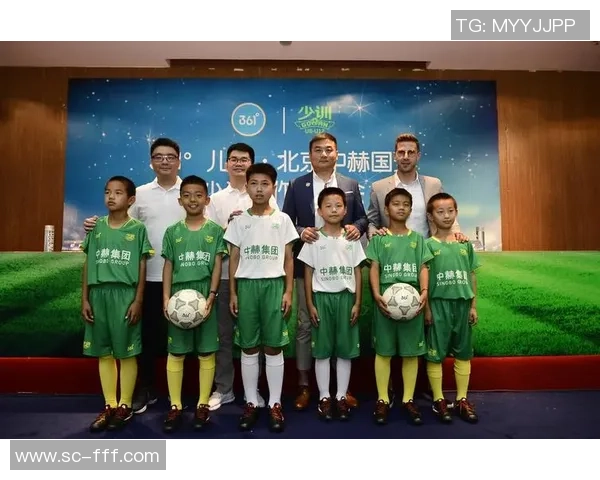 足球队队务招聘启事寻找热爱足球的你加入我们的团队共创辉煌未来